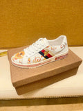 Men’s White Multicolor Graphic Low-Top Sneakers — hero