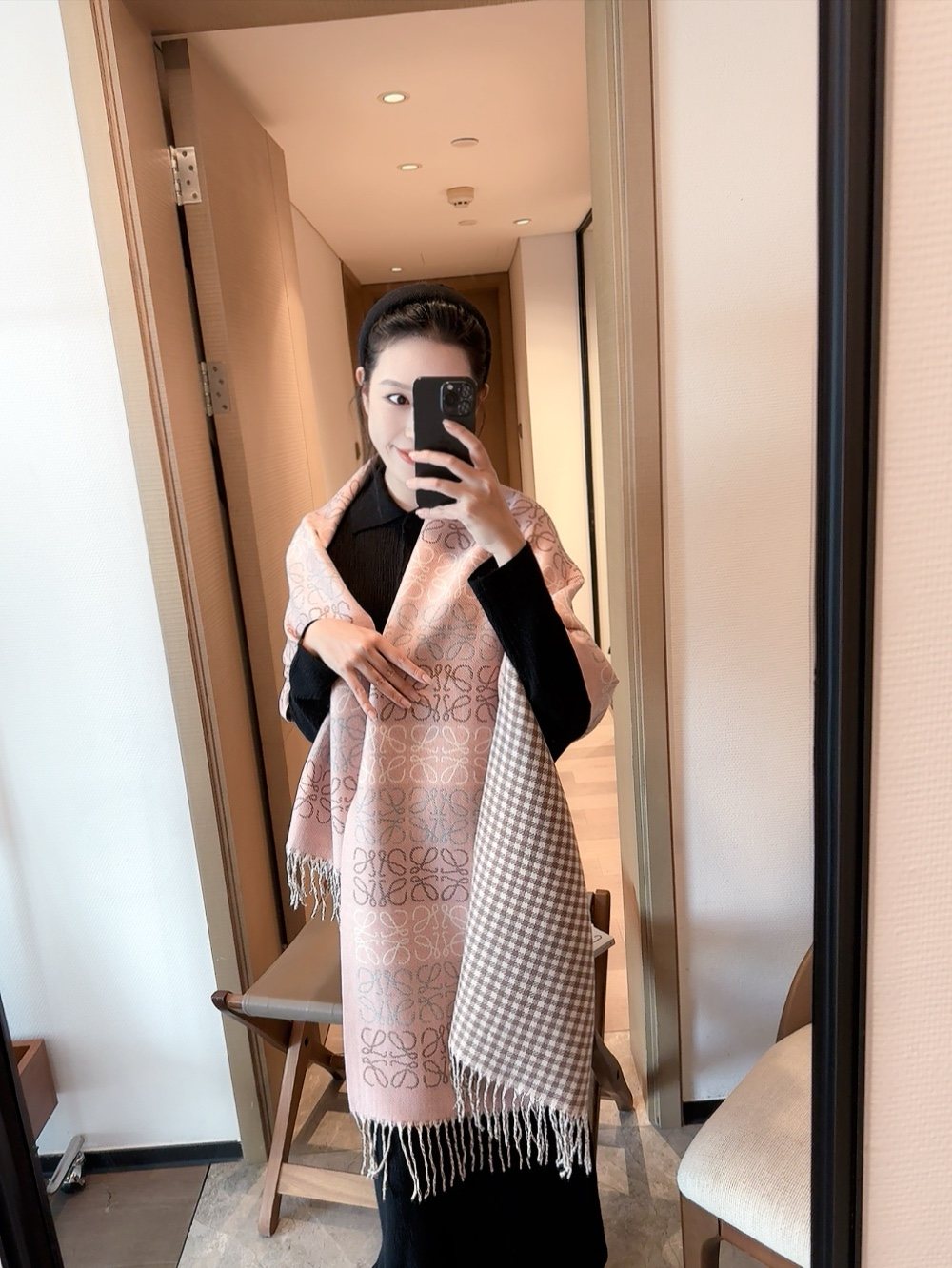 Reversible Patterned Fringed Scarf — model