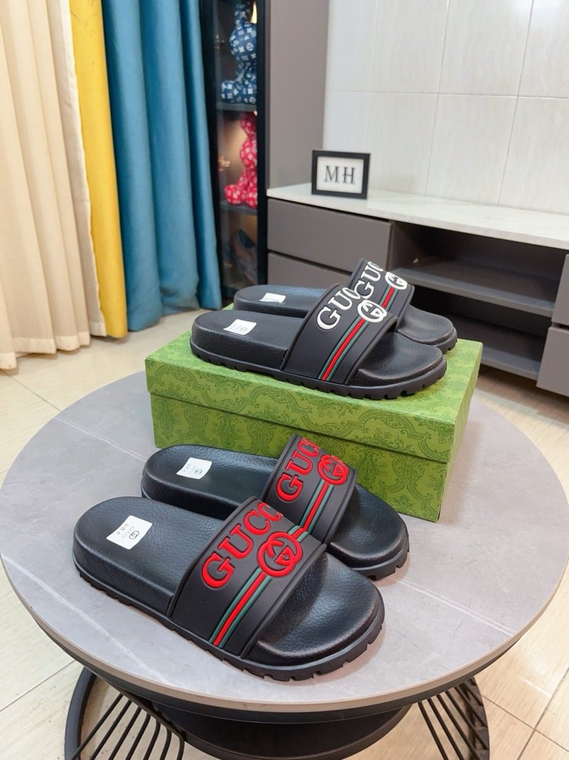 Gucci Striped Black Slide Sandals — hero