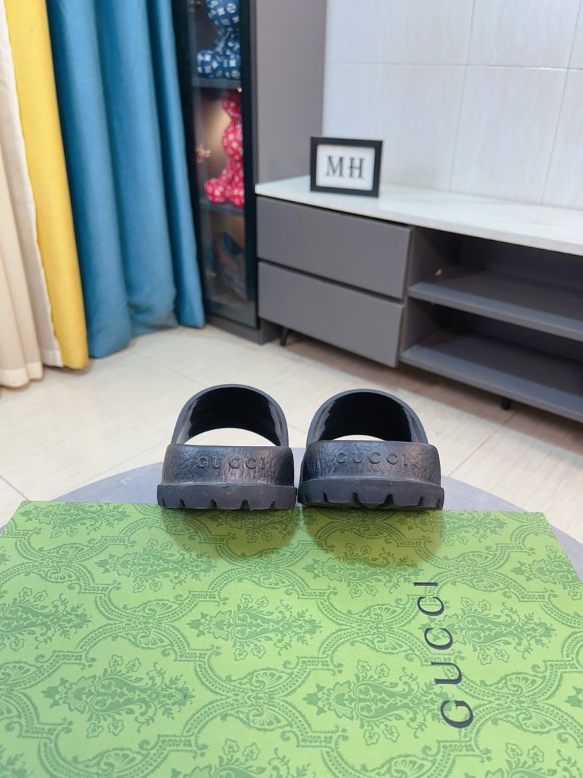 Gucci Striped Black Slide Sandals — back