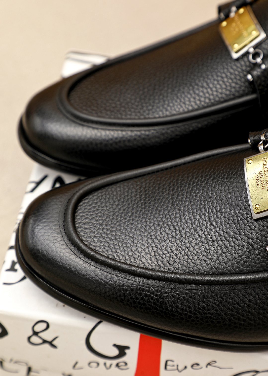 Men’s Black Gold-Tone Buckle Loafers — detail