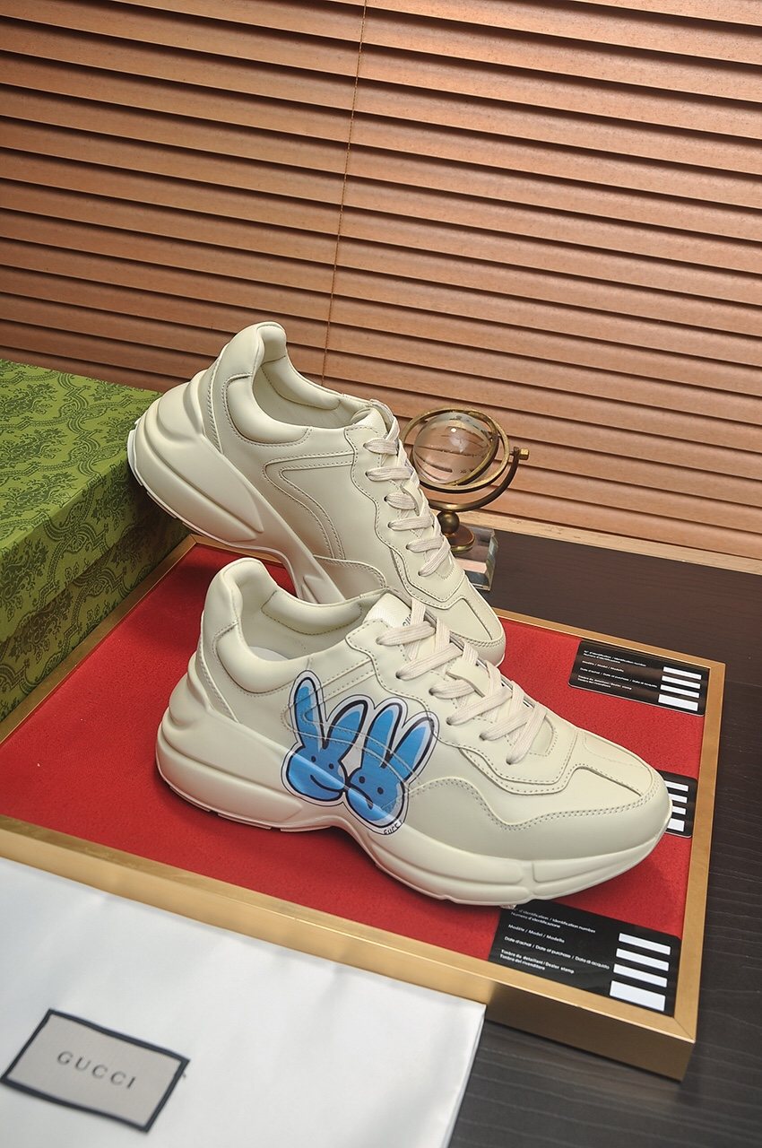 Gucci Blue Graphic Sneakers — front