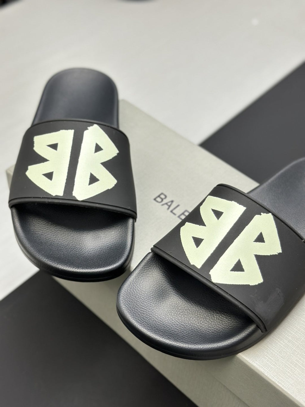 Balenciaga Logo Slide Sandals — front