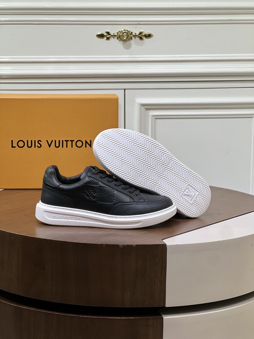 Louis Vuitton Black Low-Top Sneakers — detail