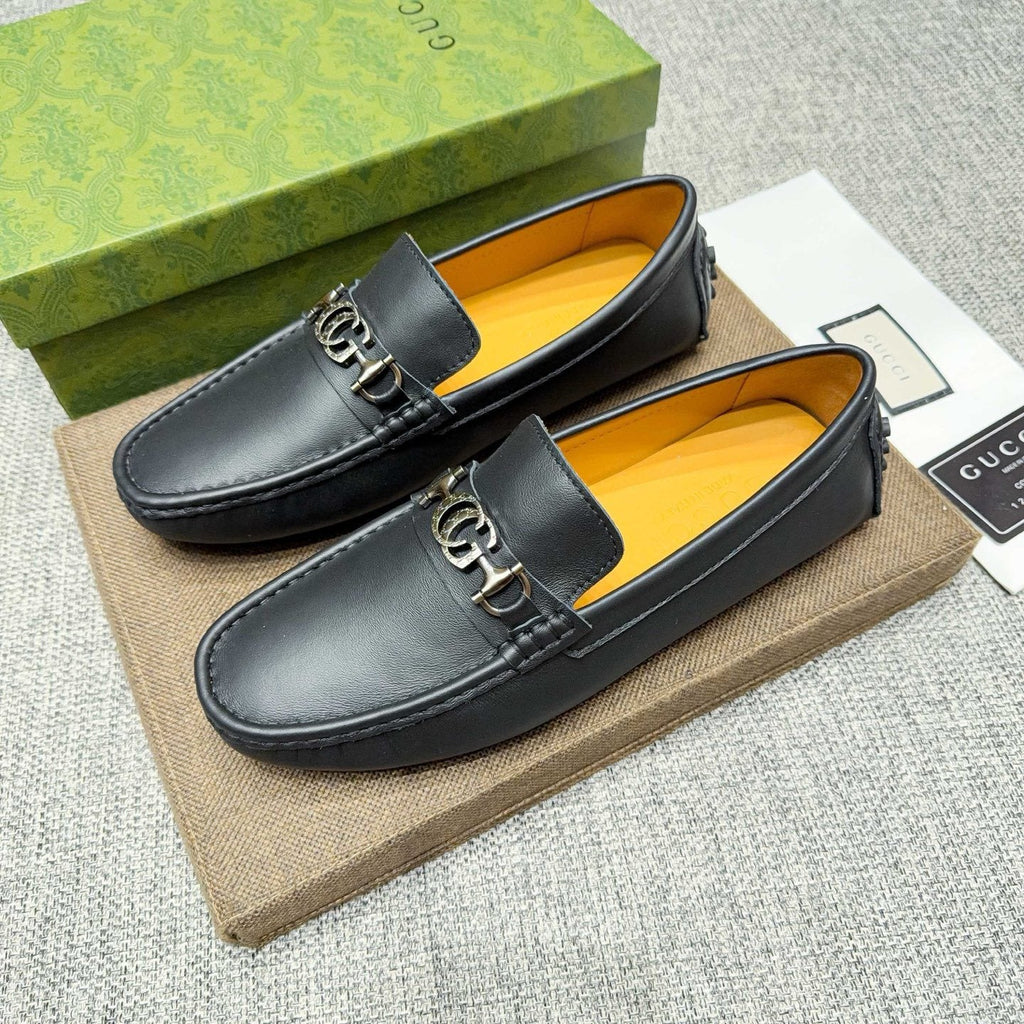 GUCCI Black Metal-Detail Loafers — side
