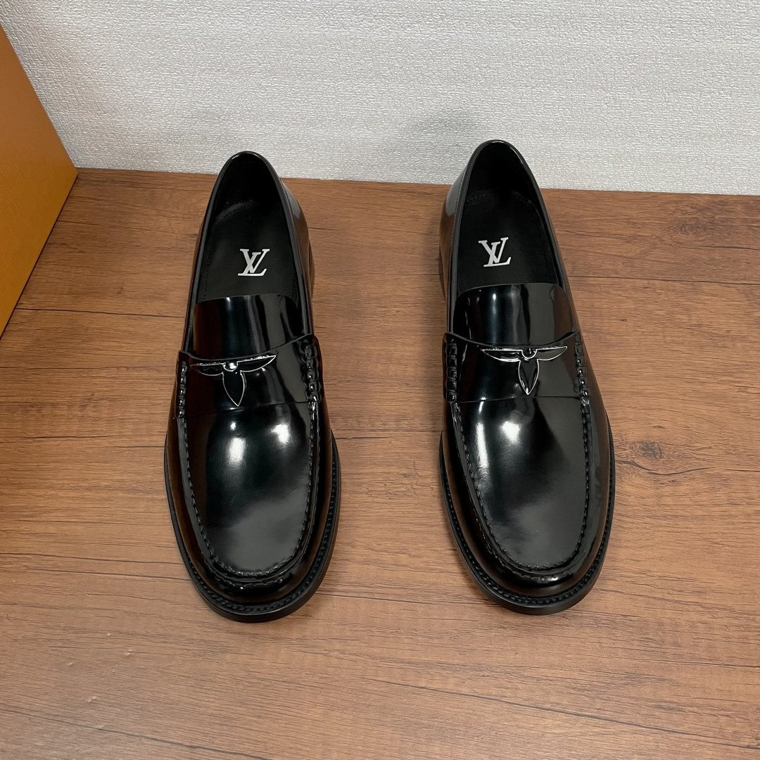 Louis Vuitton Black Logo Buckle Loafers — front