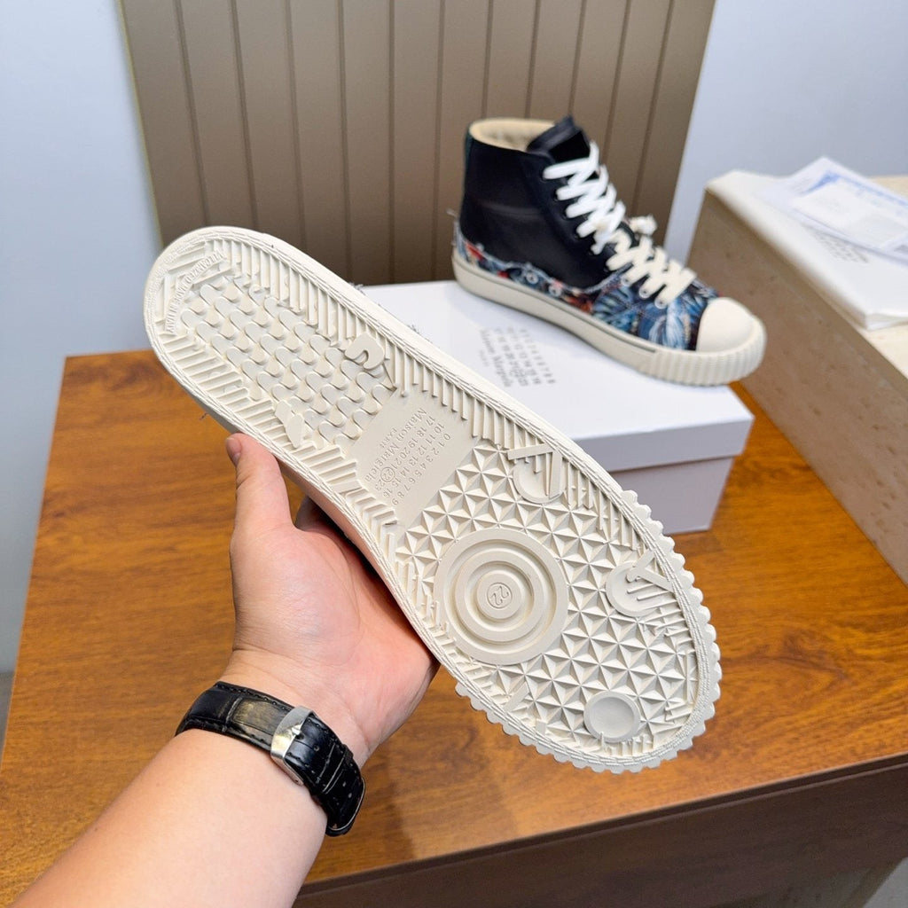 Maison Margiela Floral Print High-Top Sneakers — detail