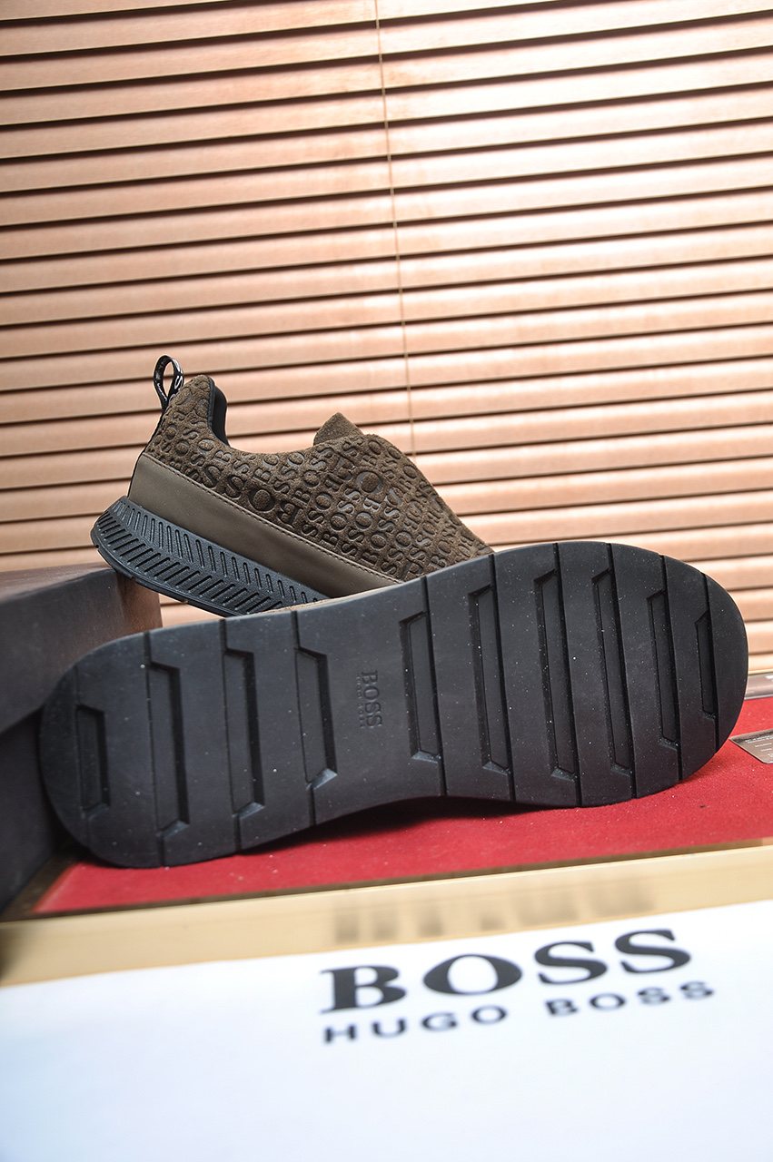 Hugo Boss Brown Textured Slip-On Sneakers — detail