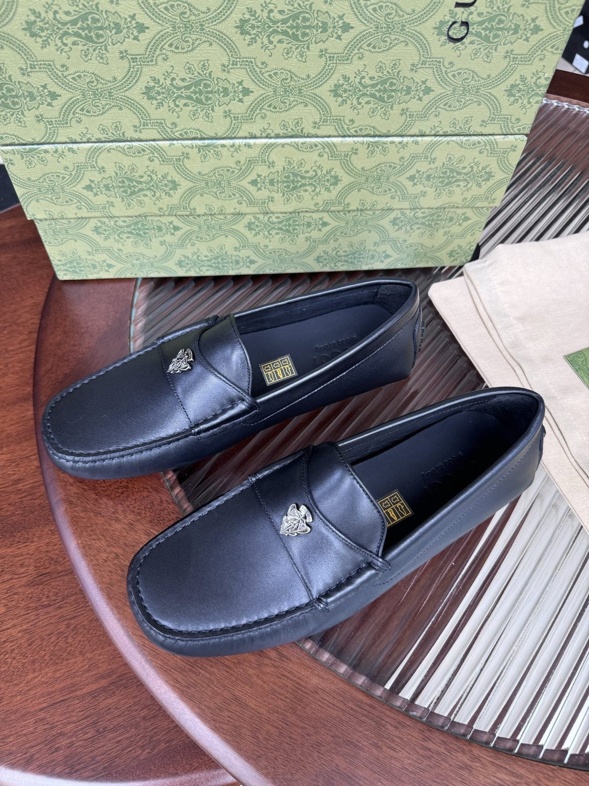Gucci Black Metal-Bit Driving Loafers — side