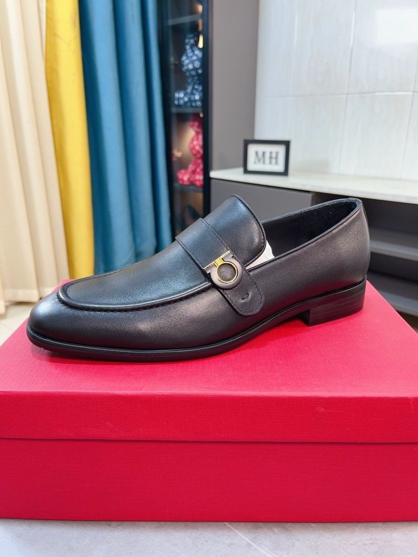 Ferragamo Black Ring-Detail Loafers — front