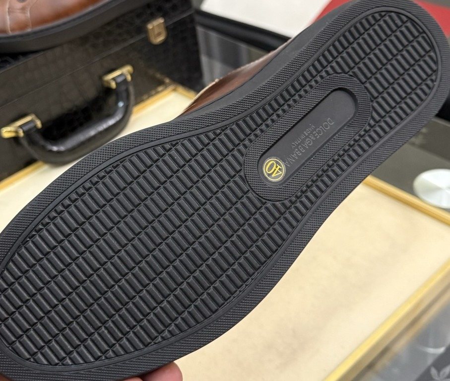 DG Brown Lace-Up Casual Shoes — detail