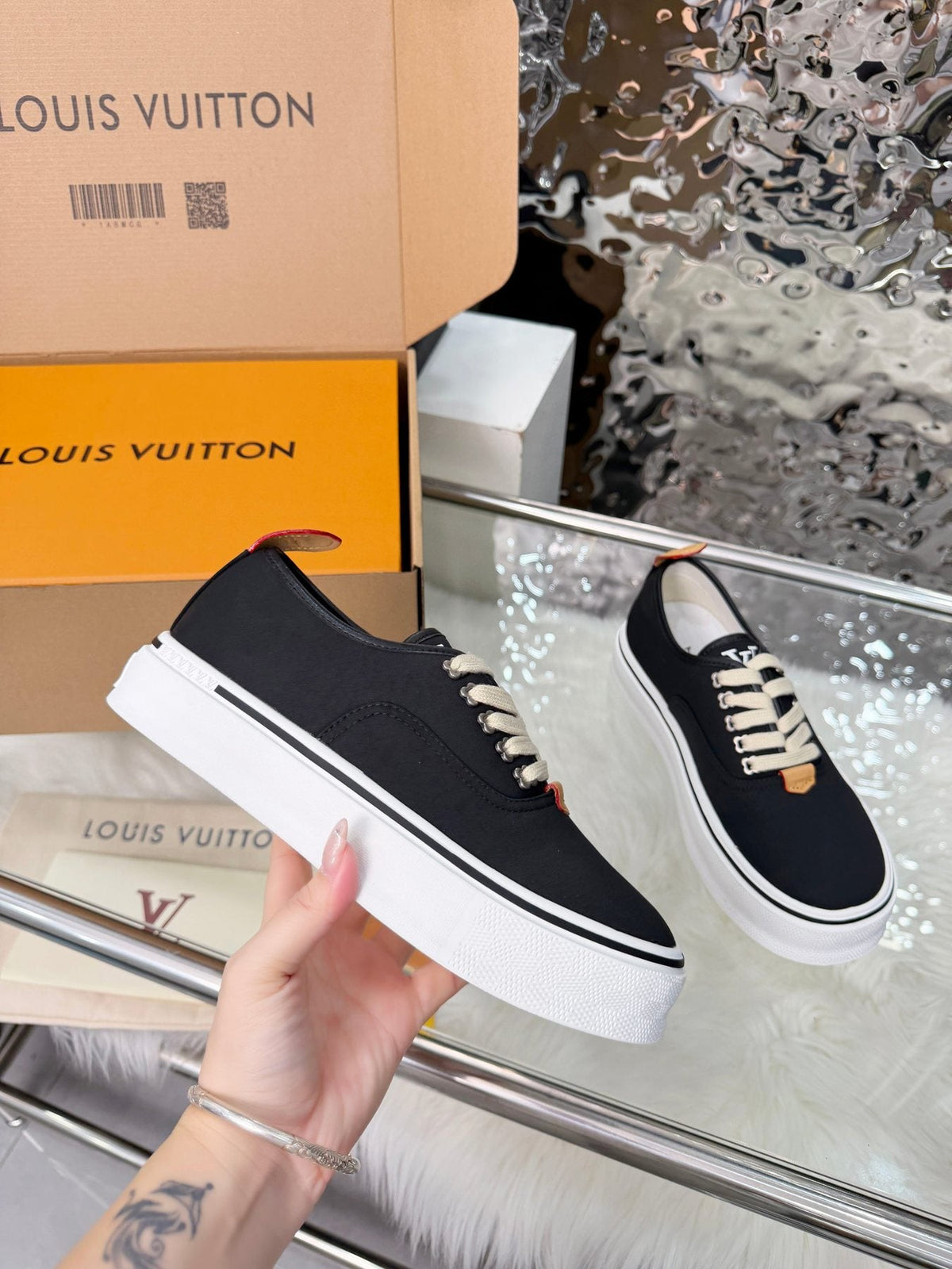 Louis Vuitton Black Low-Top Sneakers — front