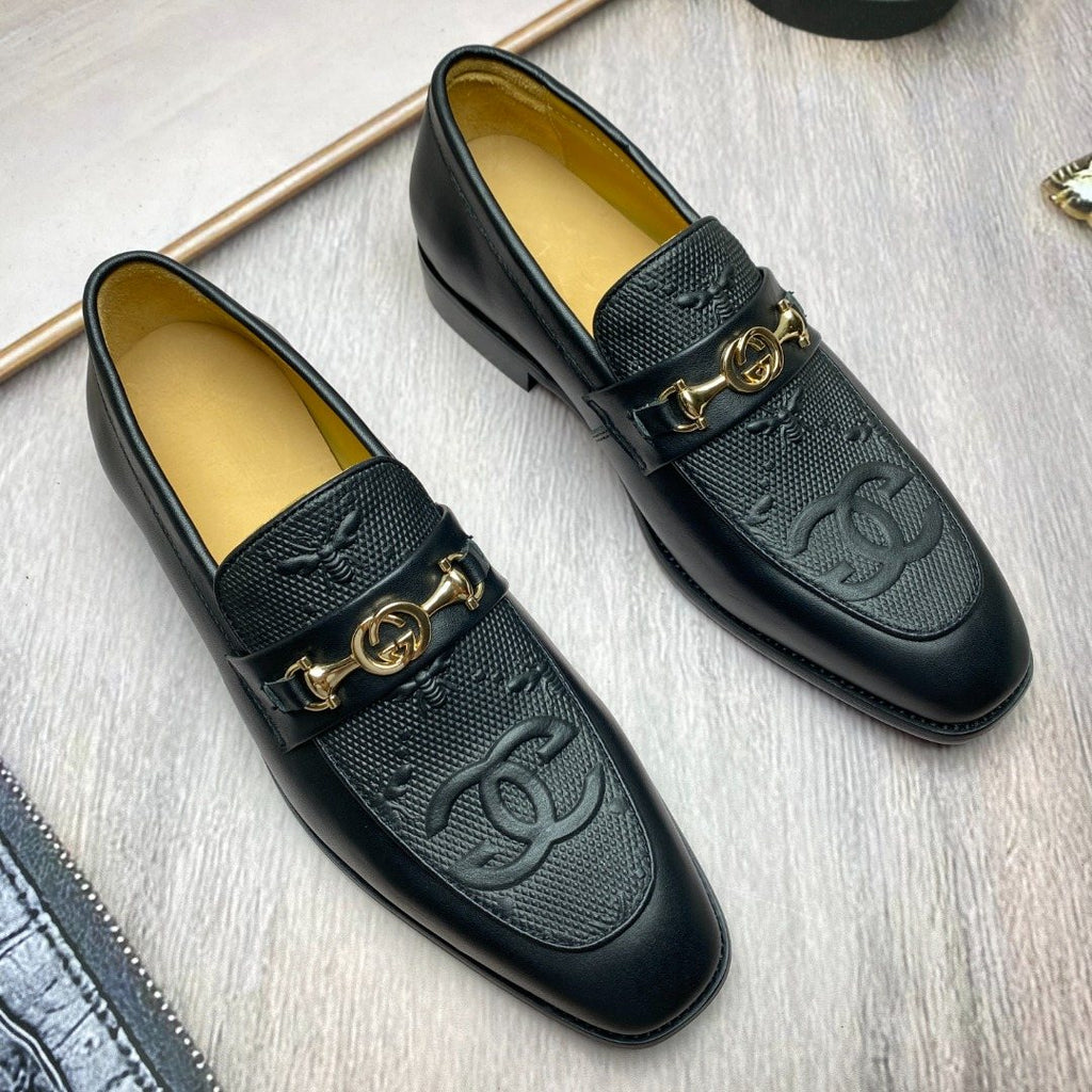 Gucci Black Gold-Tone Hardware Loafers — front