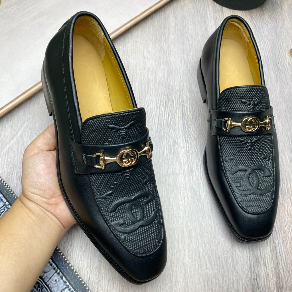 Gucci Black Gold-Tone Hardware Loafers — model
