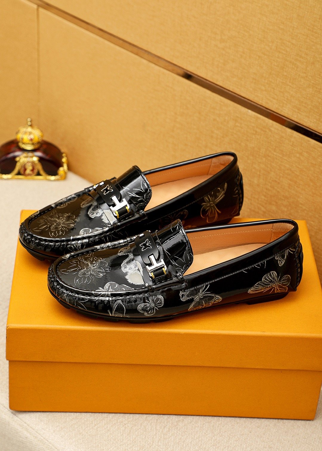 Louis Vuitton Black Floral-Embossed Buckle Loafers — front