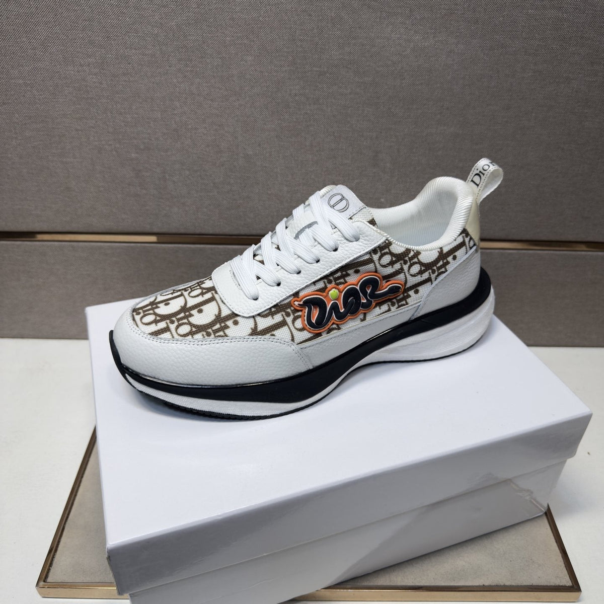Dior Patterned Low-Top Men's Sneakers — side