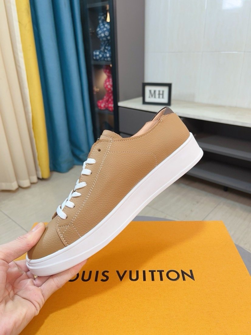 Louis Vuitton Textured Low-Top Sneakers — side