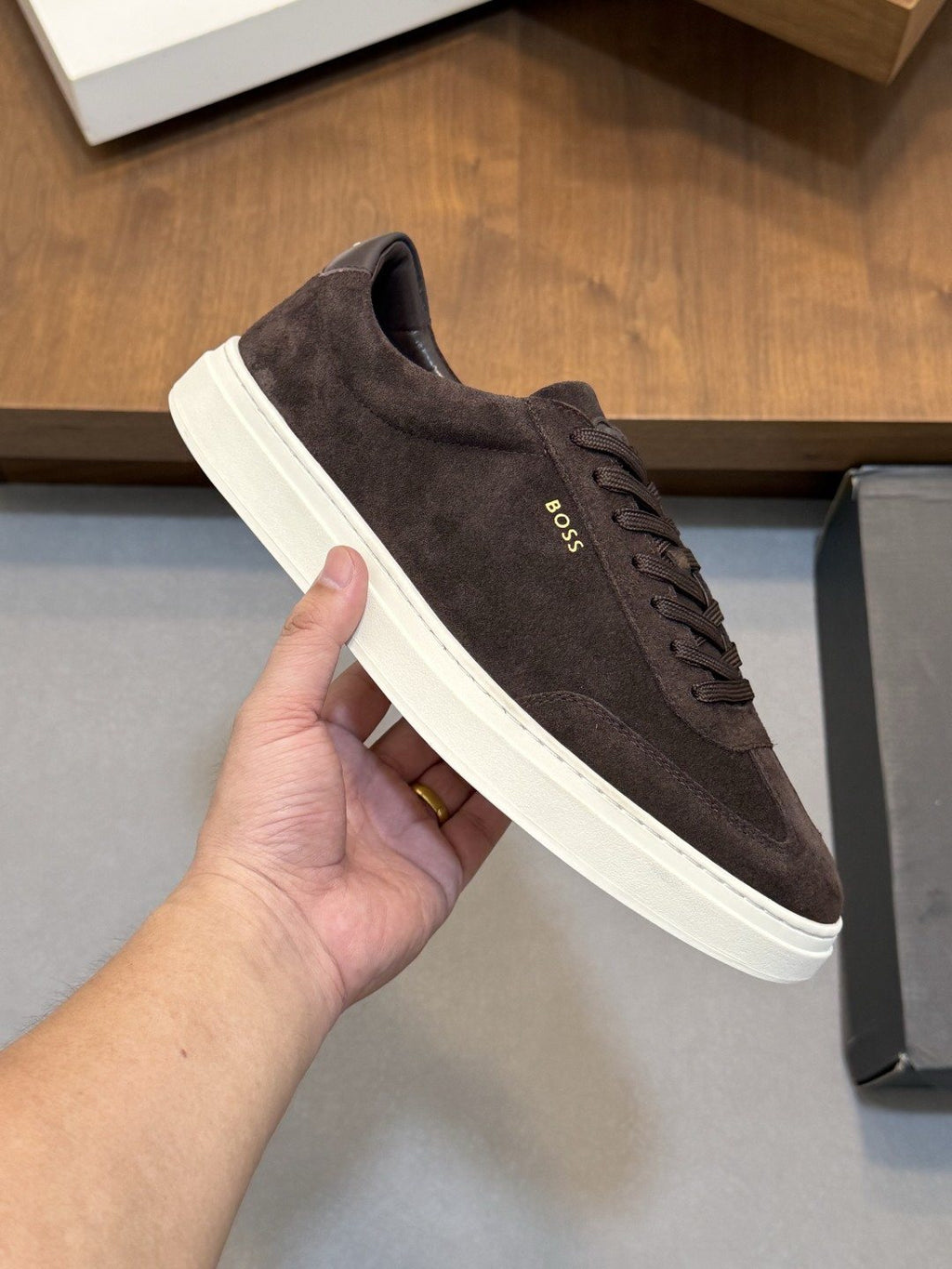 BOSS Leather Low-Top Sneakers — model