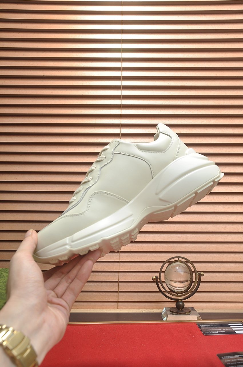 Gucci Tonal Chunky Low-Top Sneakers — model