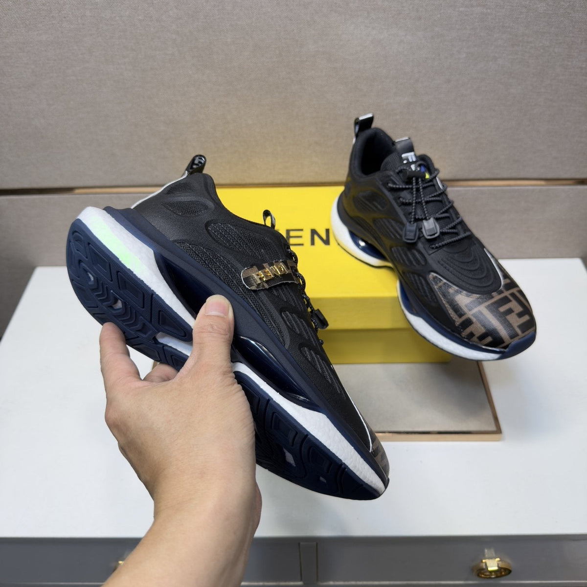 Fendi Patterned Toe Low-Top Sneakers — model