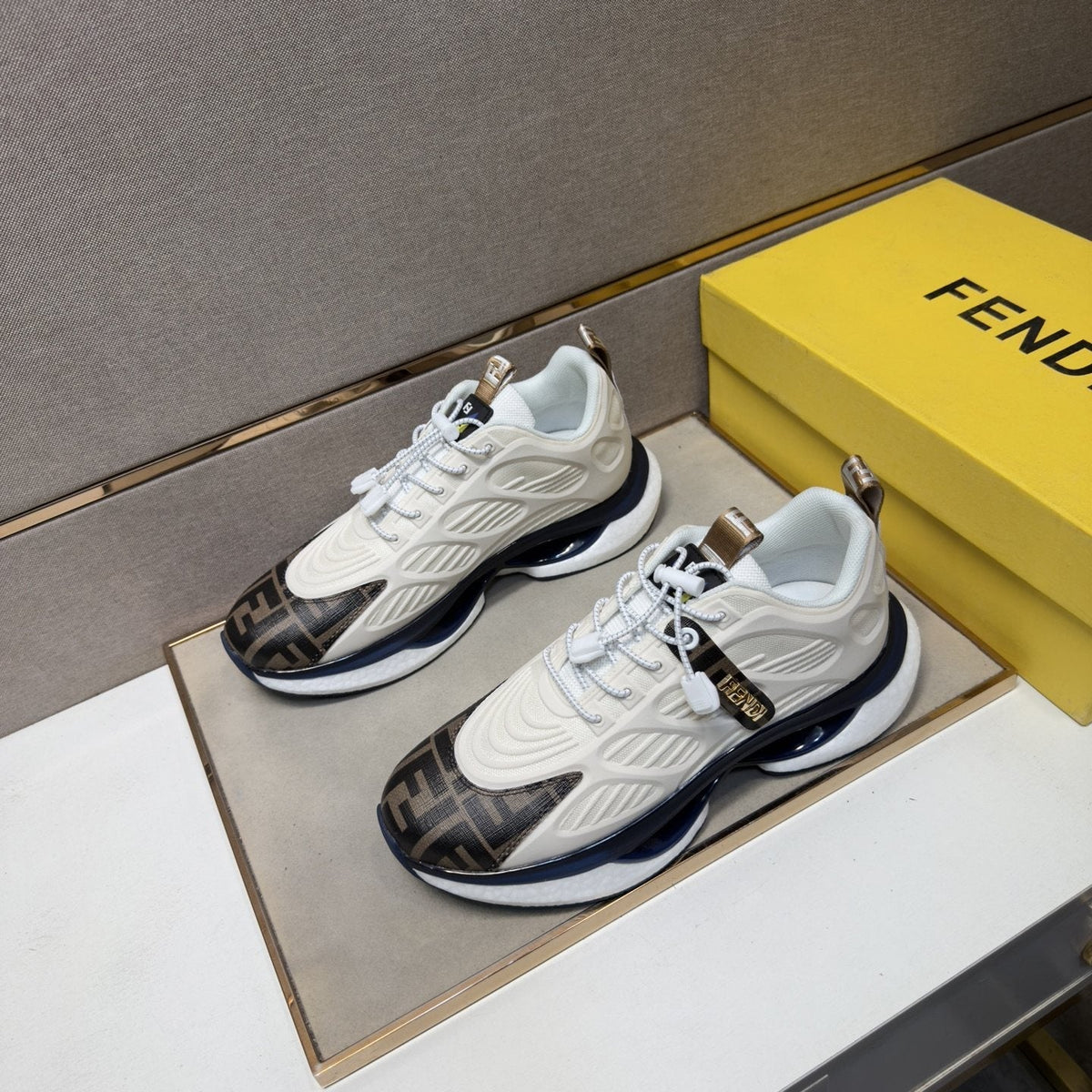 Fendi Patterned Toe Low-Top Sneakers — front