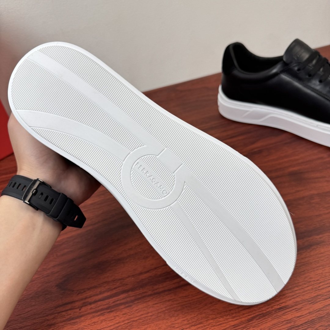 Ferragamo Low-Top Sneakers — side