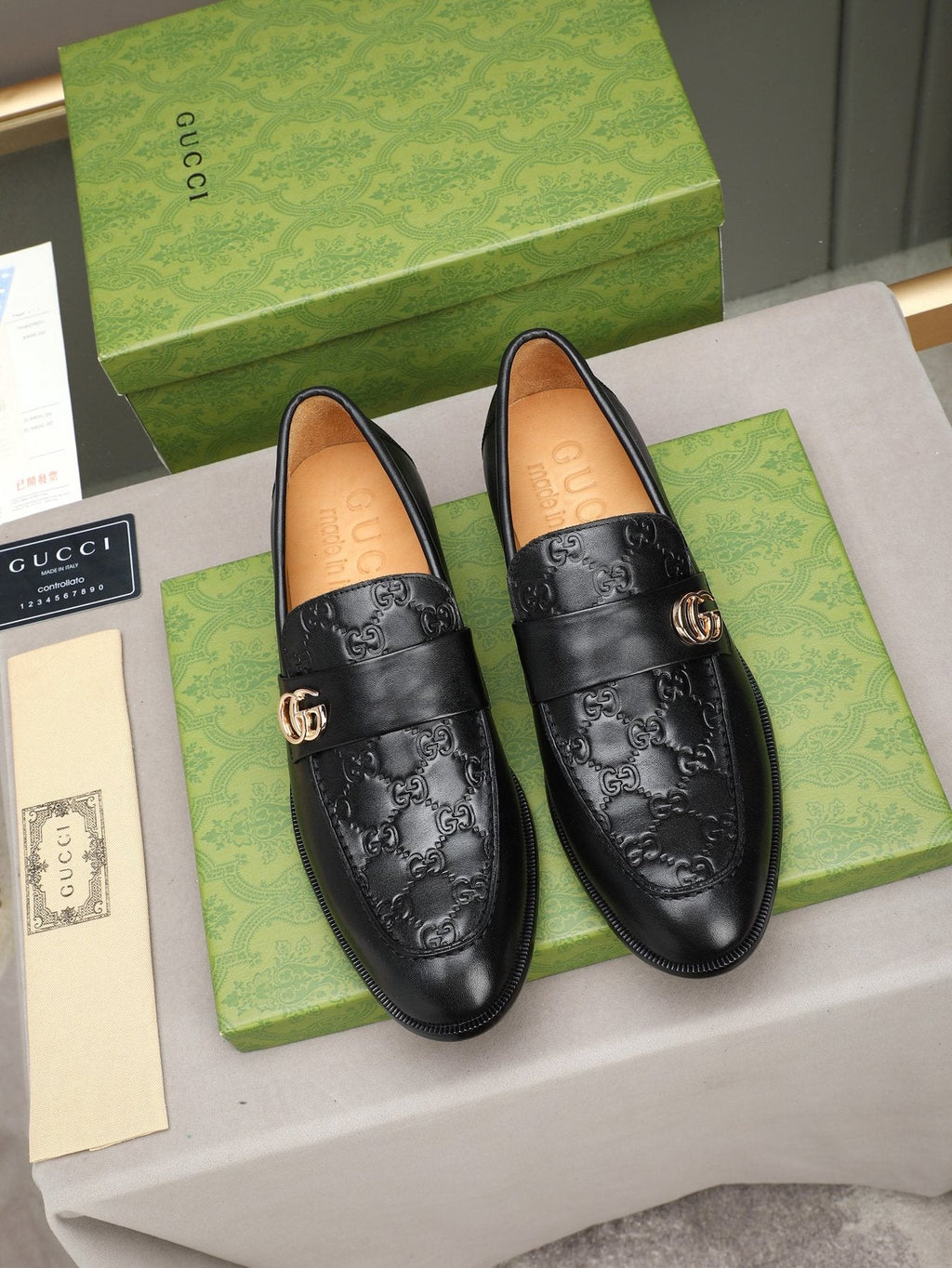 Gucci Black Logo Hardware Loafers — front