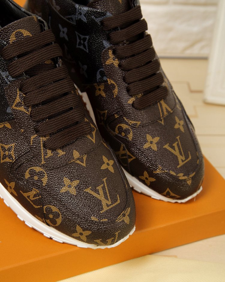 Louis Vuitton Monogram Lace-Up Sneakers — detail