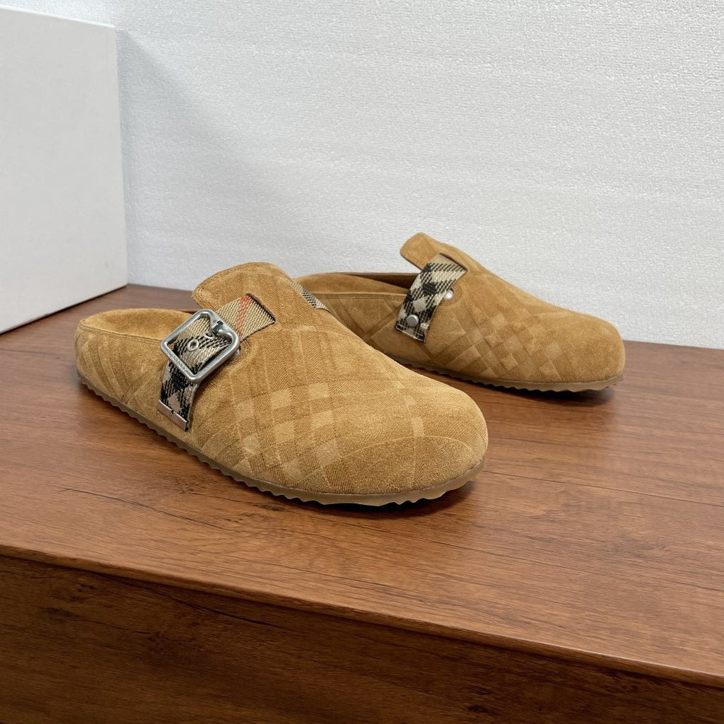 Burberry Men's Patterned Slip-On Sandals — side