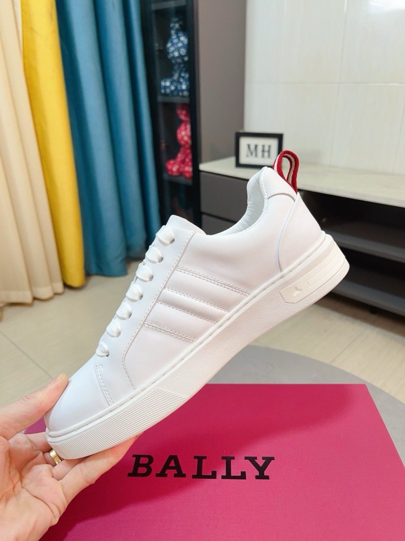 BALLY Low-Top Leather Sneakers — side