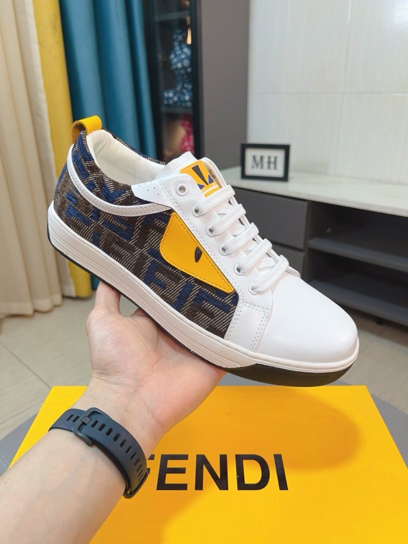 FENDI Patterned Panel Low-Top Sneakers — model