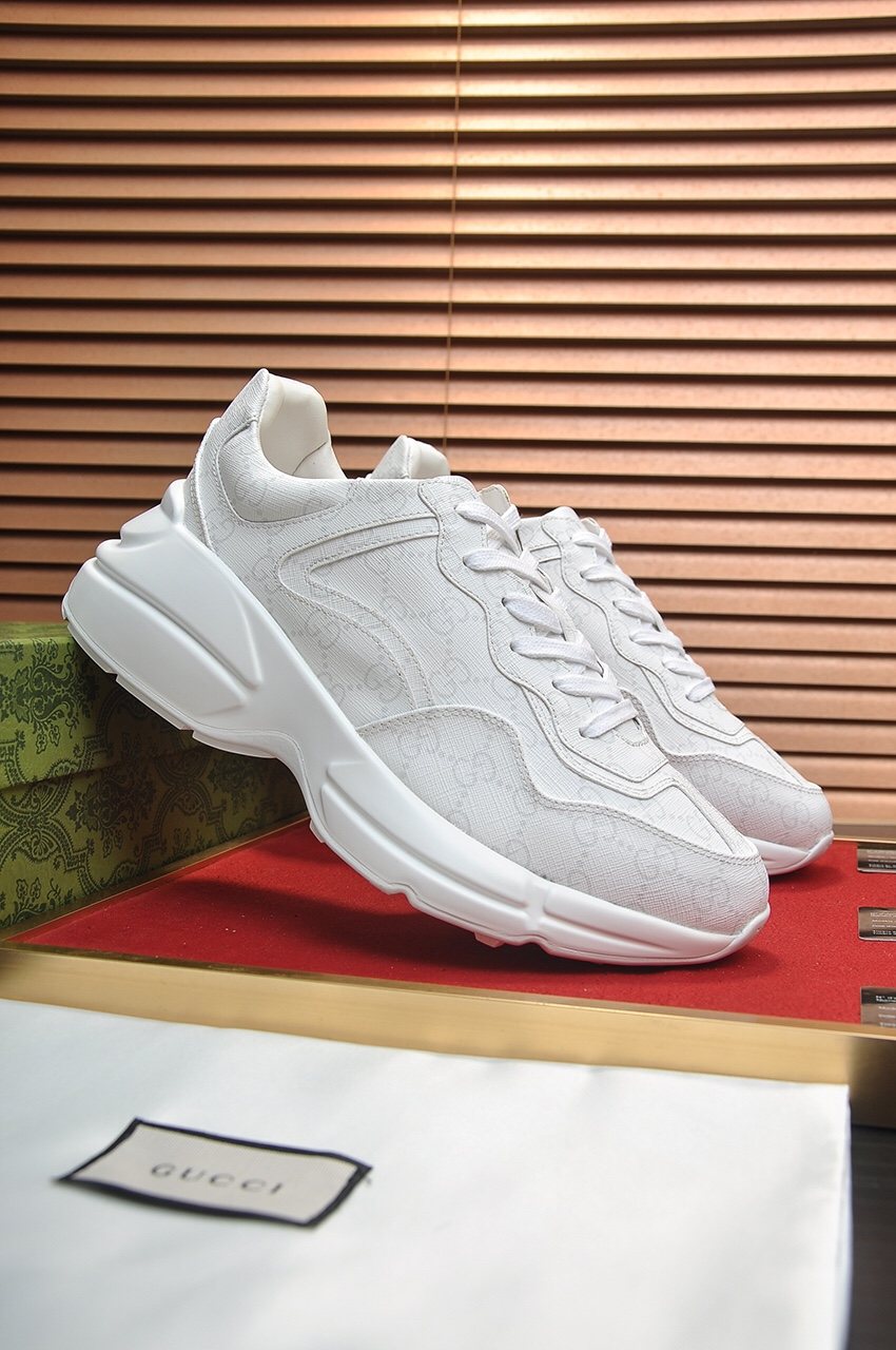 Gucci Chunky Low-Top Sneakers — front