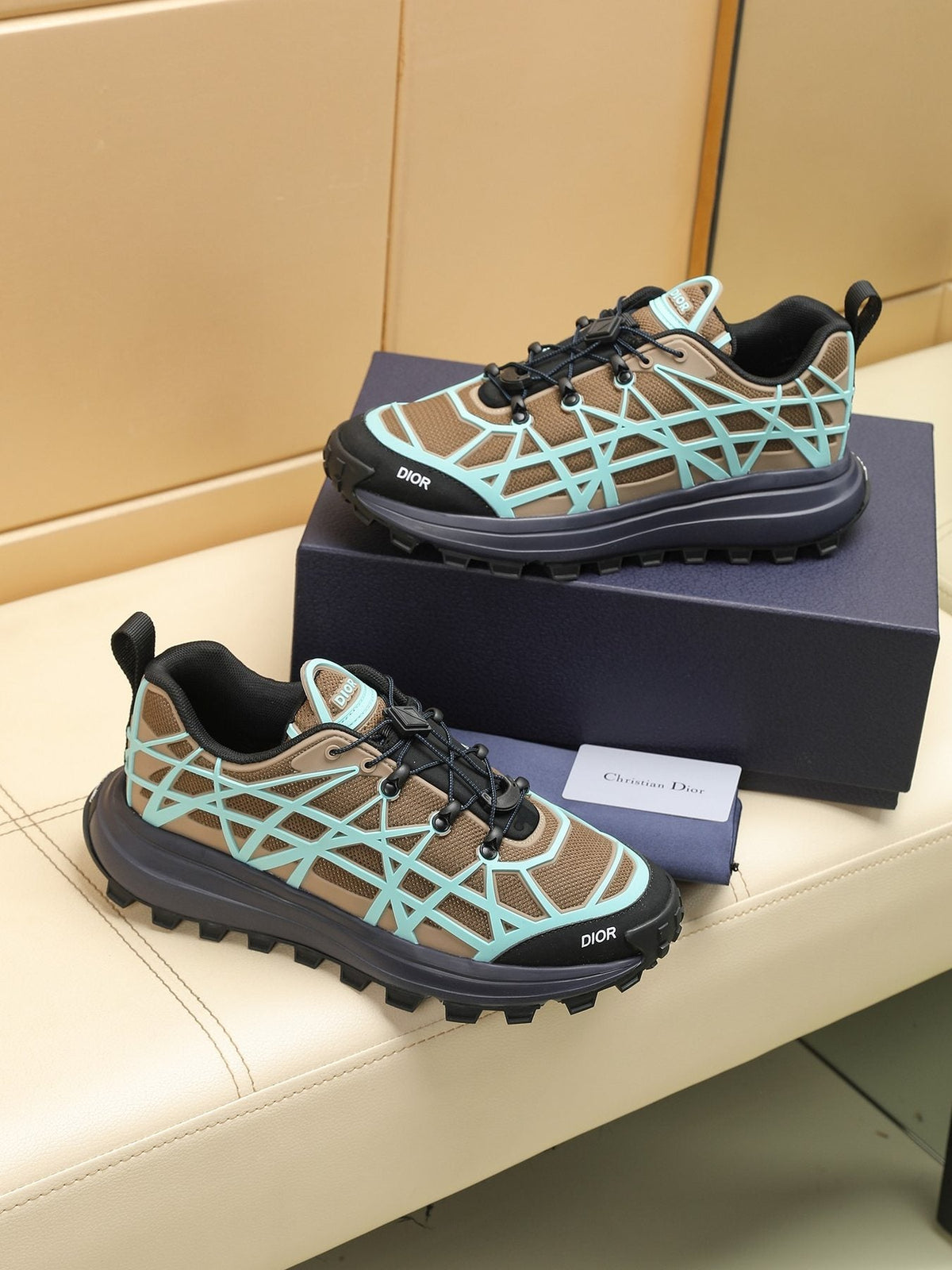 Dior B31 Runner White and Light Gray Sneakers — side