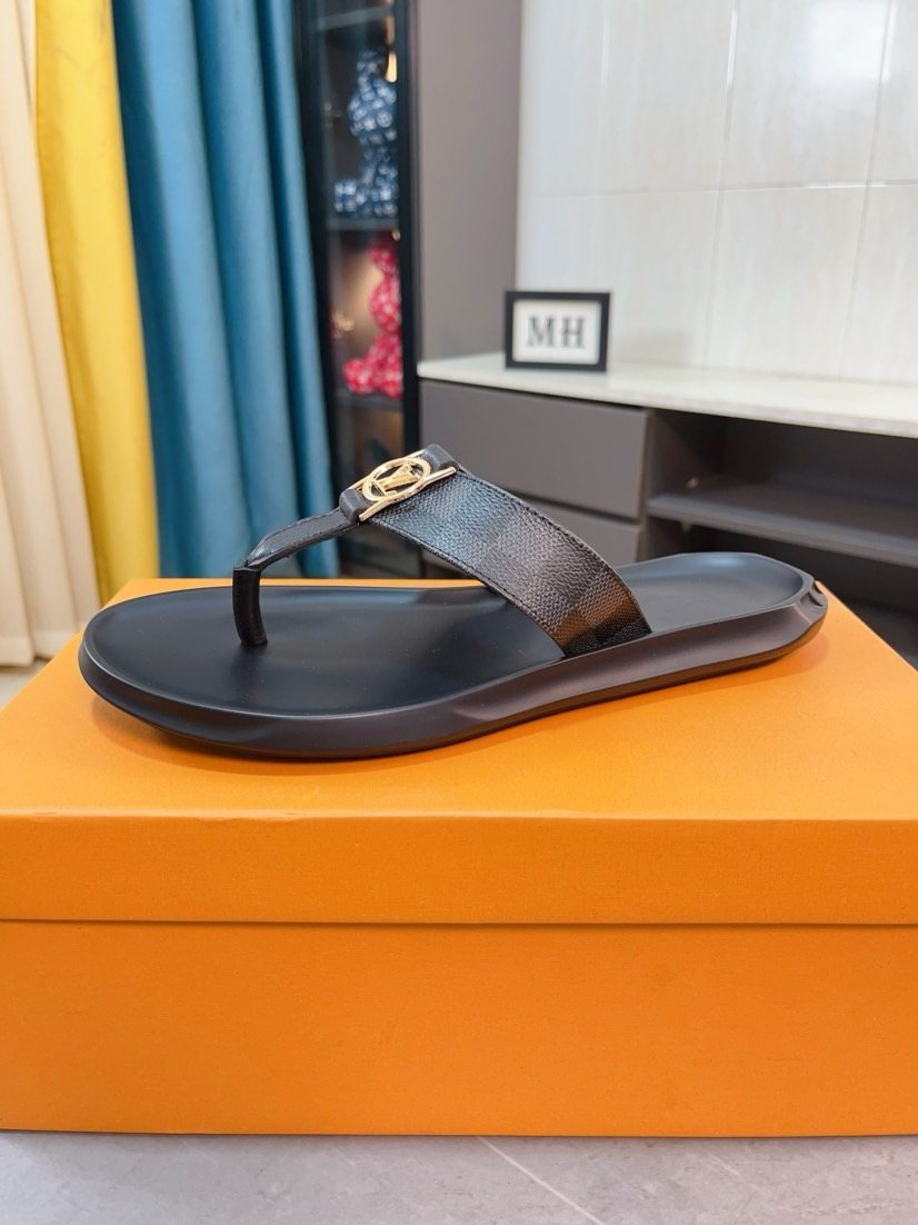 Louis Vuitton Dark Brown Check Thong Sandals — front