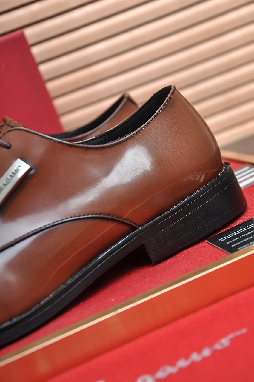 Salvatore Ferragamo Leather Lace-Up Dress Shoes — detail