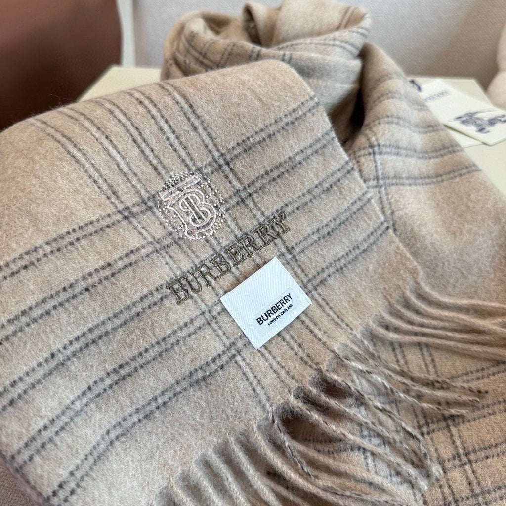 Burberry Light Blue Plaid Fringed Scarf — detail
