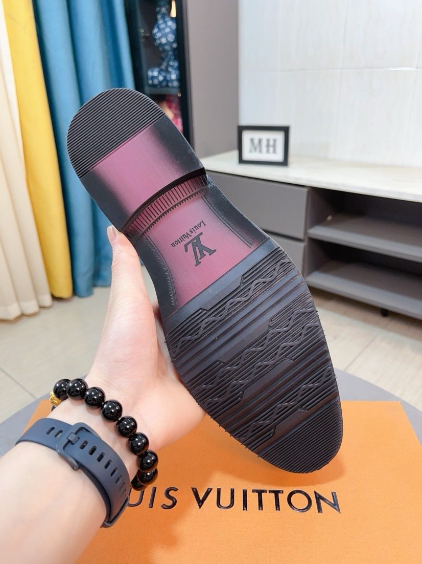 Louis Vuitton Textured Hardware Loafers — detail