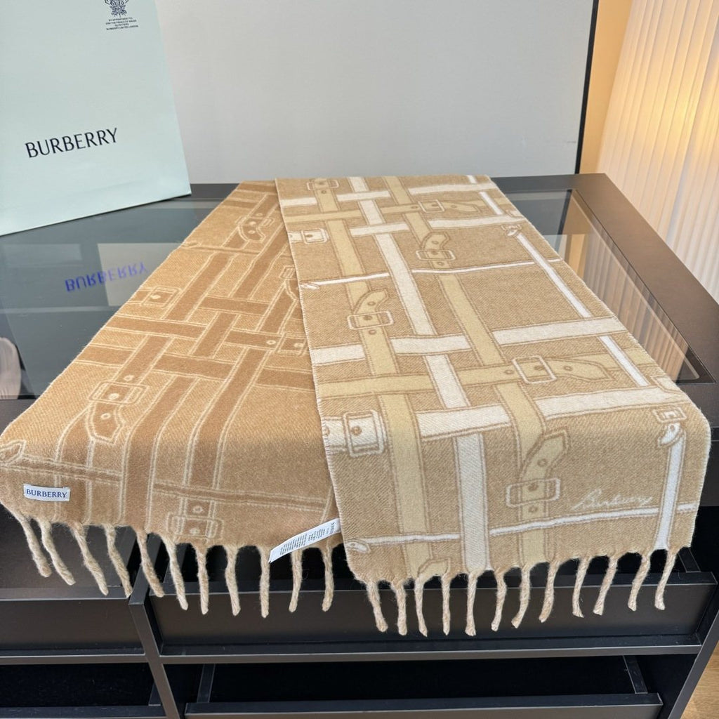 Burberry Geometric Fringed Scarf — front