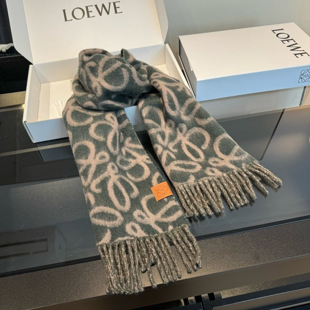 Loewe Loop Motif Fringed Scarf — hero