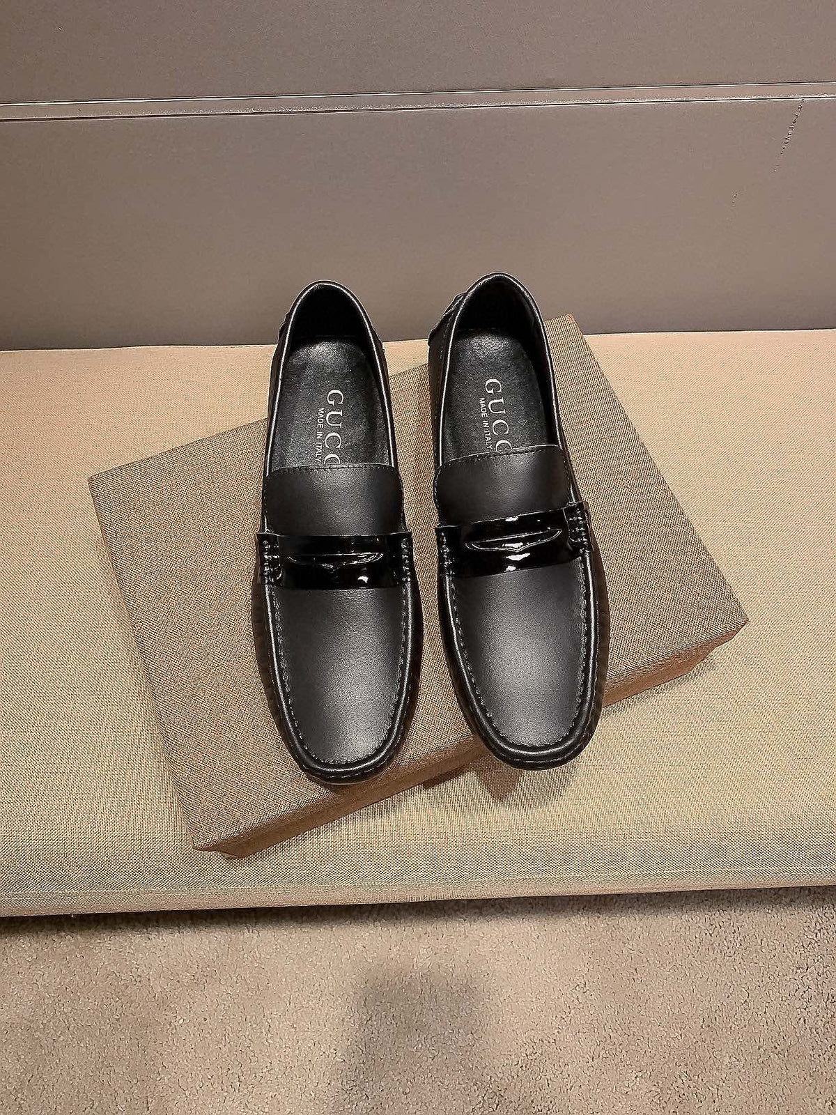 Gucci Black Hardware Loafers — hero