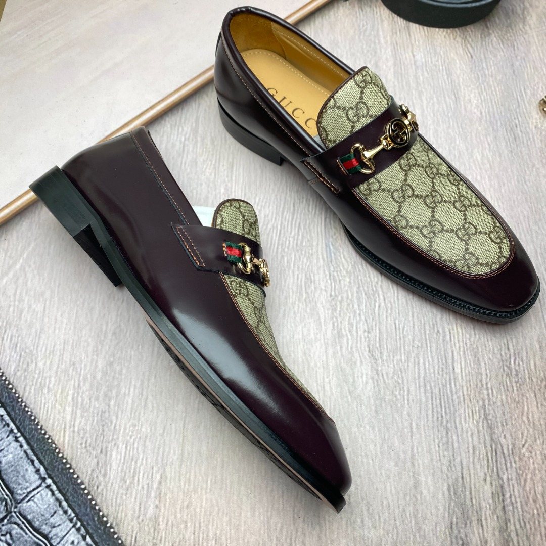 Gucci Horsebit Pattern Loafers — side