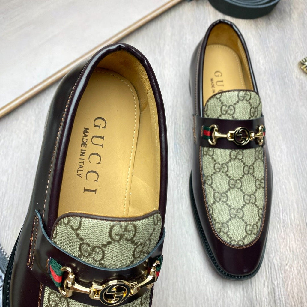 Gucci Horsebit Pattern Loafers — front