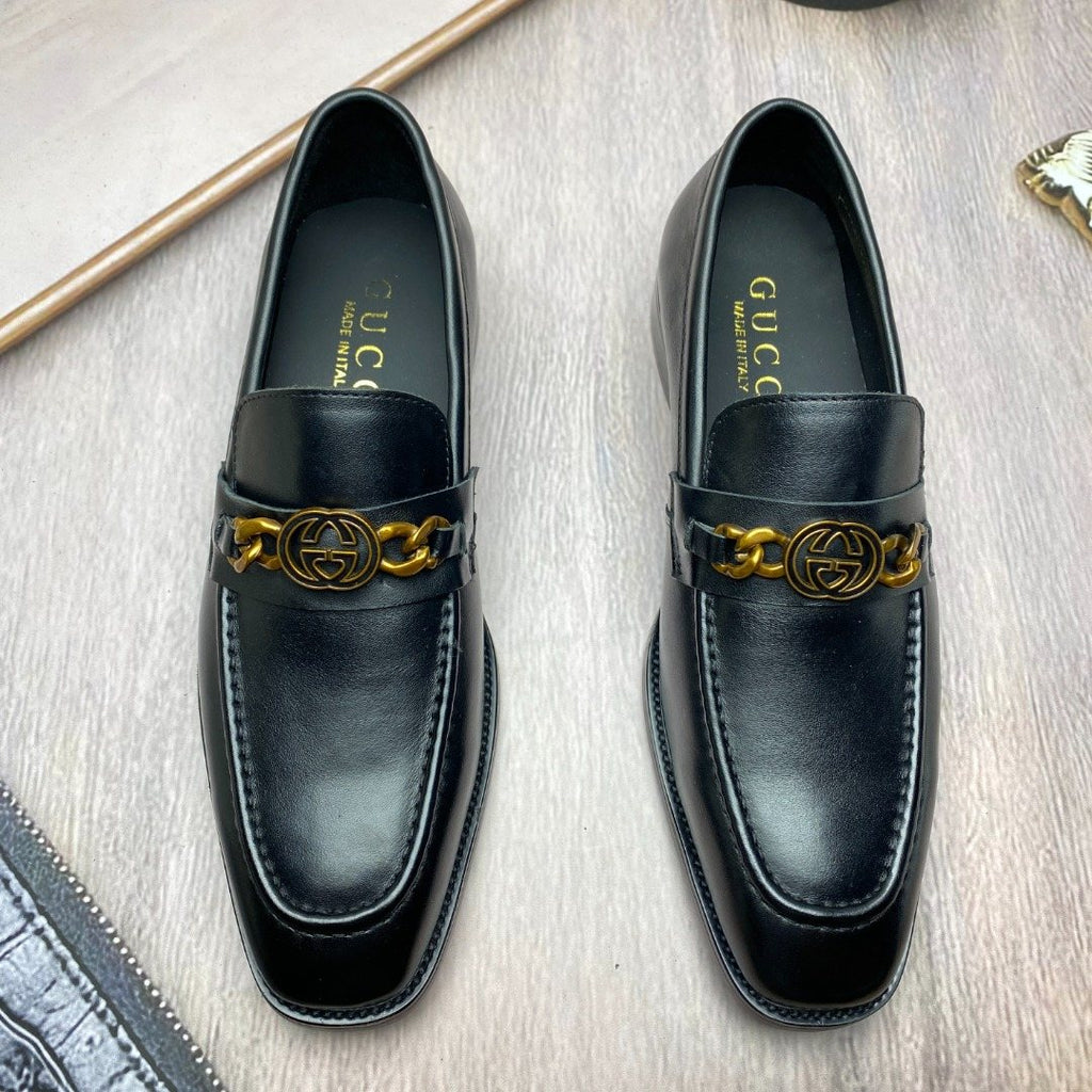 GUCCI Black Gold-Tone Hardware Loafers — hero