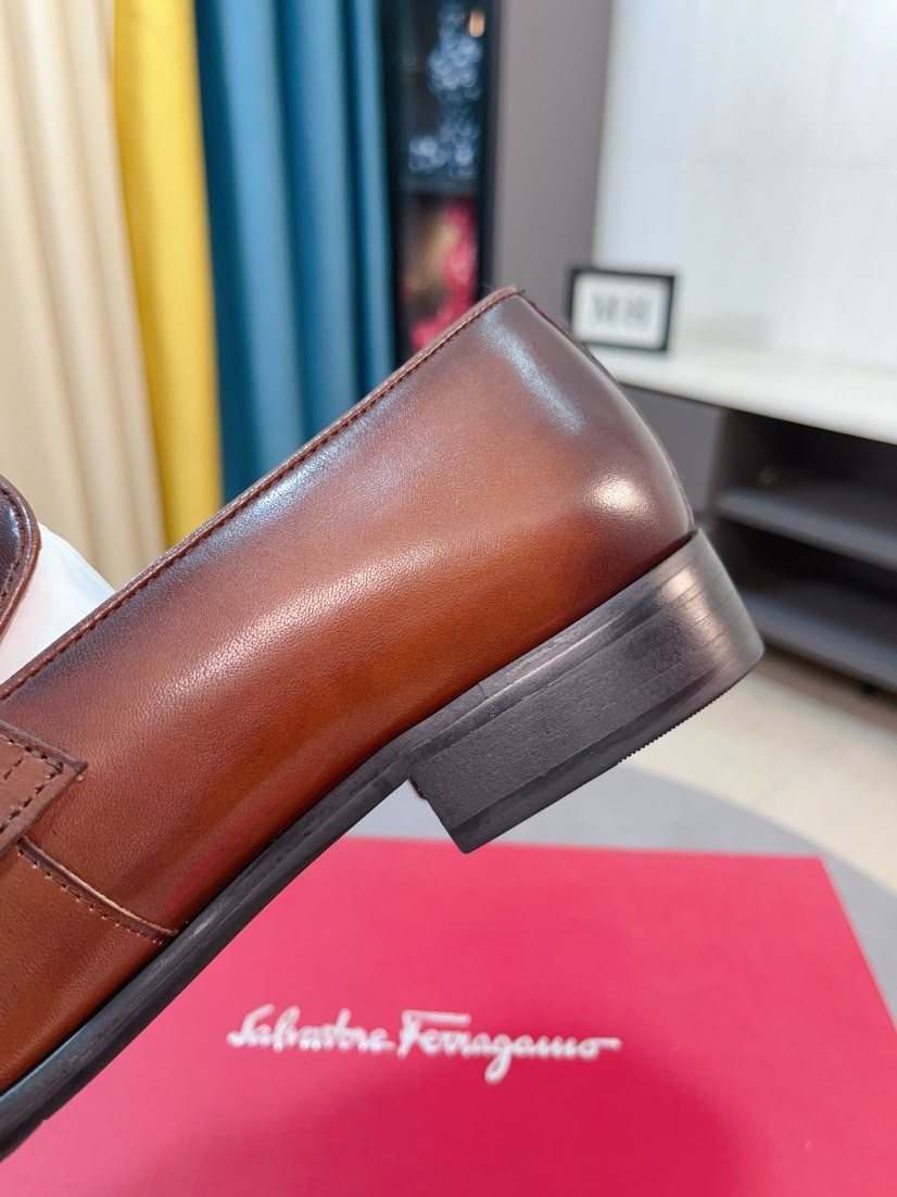 Salvatore Ferragamo Glossy Metal Ornament Loafers — detail