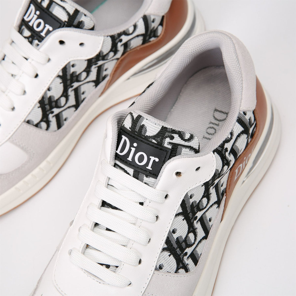 Dior White, Black & Tan Low-Top Sneakers — detail
