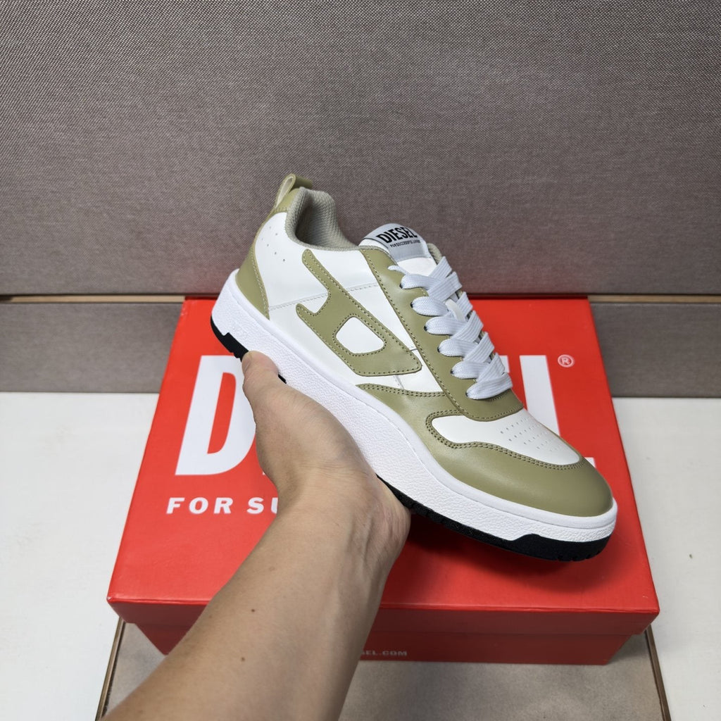 Diesel Panel Low-Top Sneakers — model