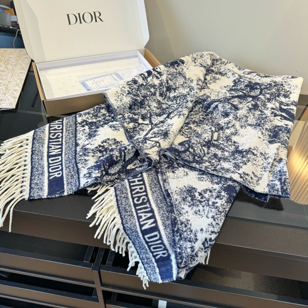 Dior Animal Jacquard Fringed Scarf — front