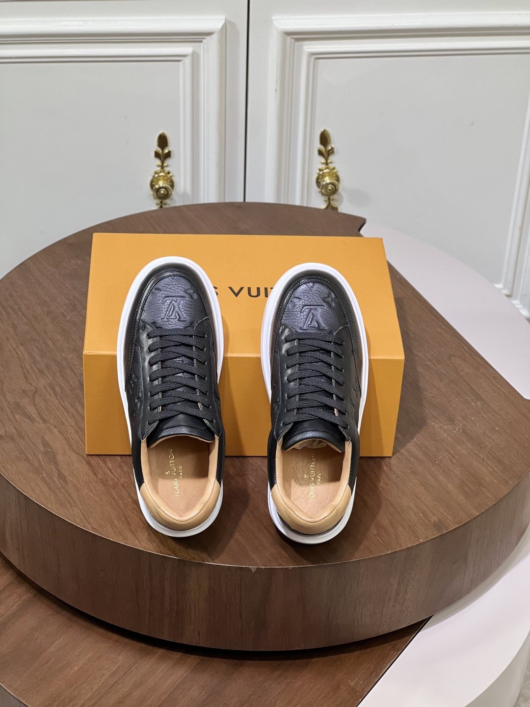 Louis Vuitton Beverly Hills Low-Top Sneakers — front