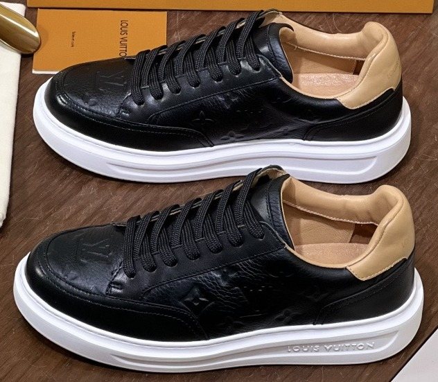 Louis Vuitton Beverly Hills Low-Top Sneakers — front