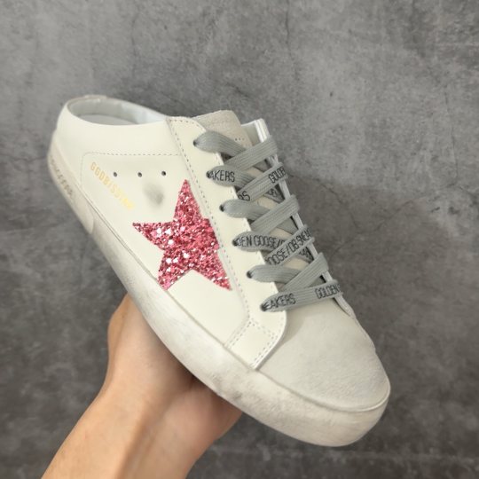 Golden Goose Pink Glitter Star Low-Top Sneakers — front